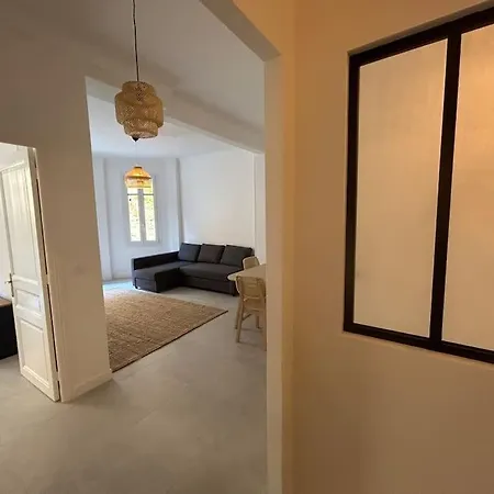 アパート Oasis Palais, Centre, 1 Bed ボーソレイユ